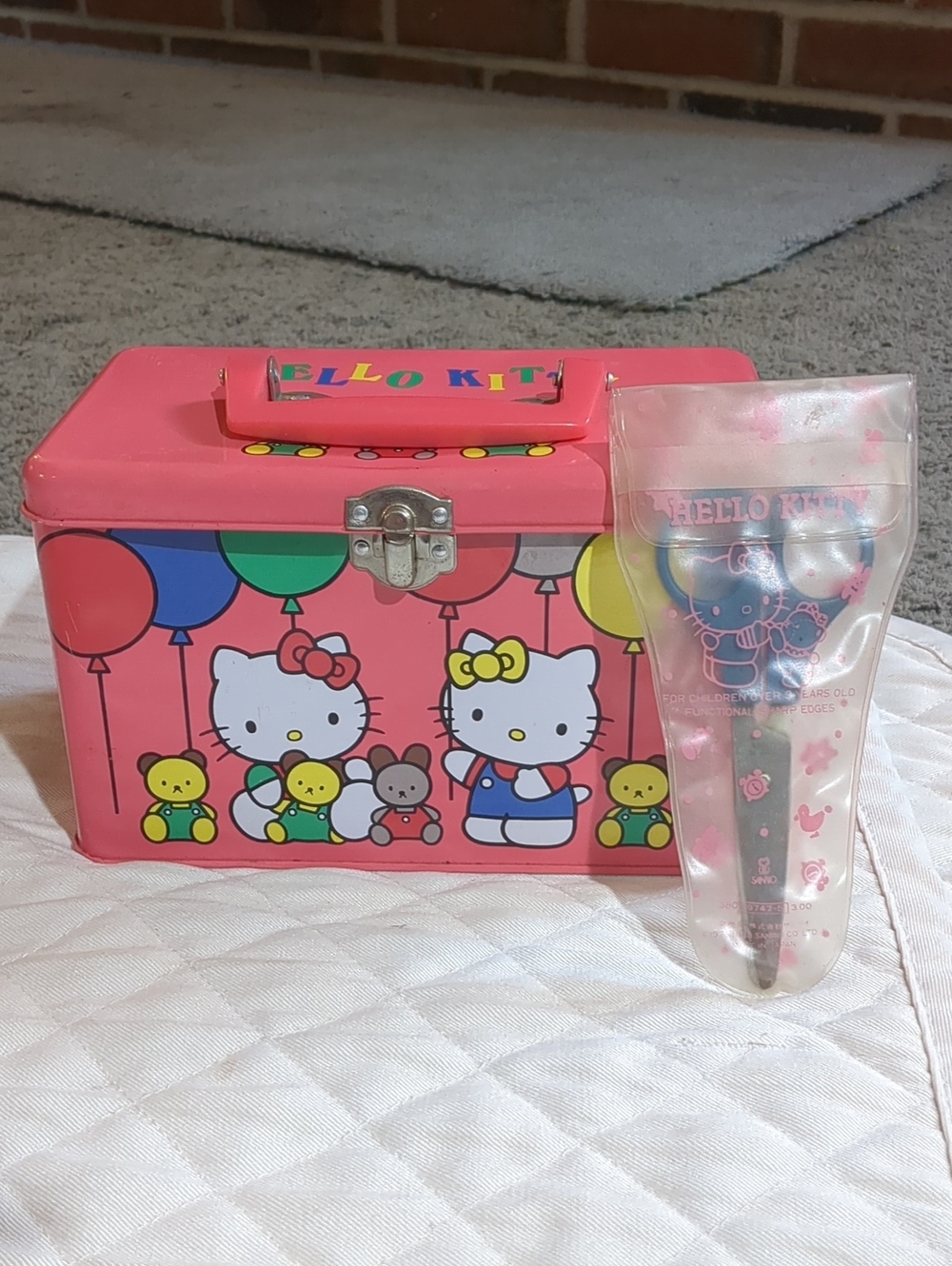 Vintage Sanrio Hello Kitty Metal Case and 1988 Scissors Set Japan Collectibles